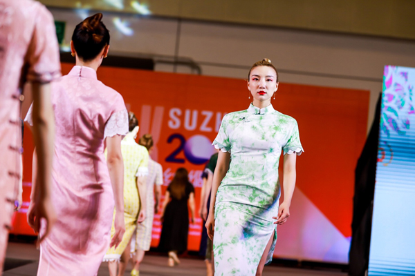 秀场 | 荷言旗袍亮相丝绸苏州2020展 带你静享似水流年的艺术之美