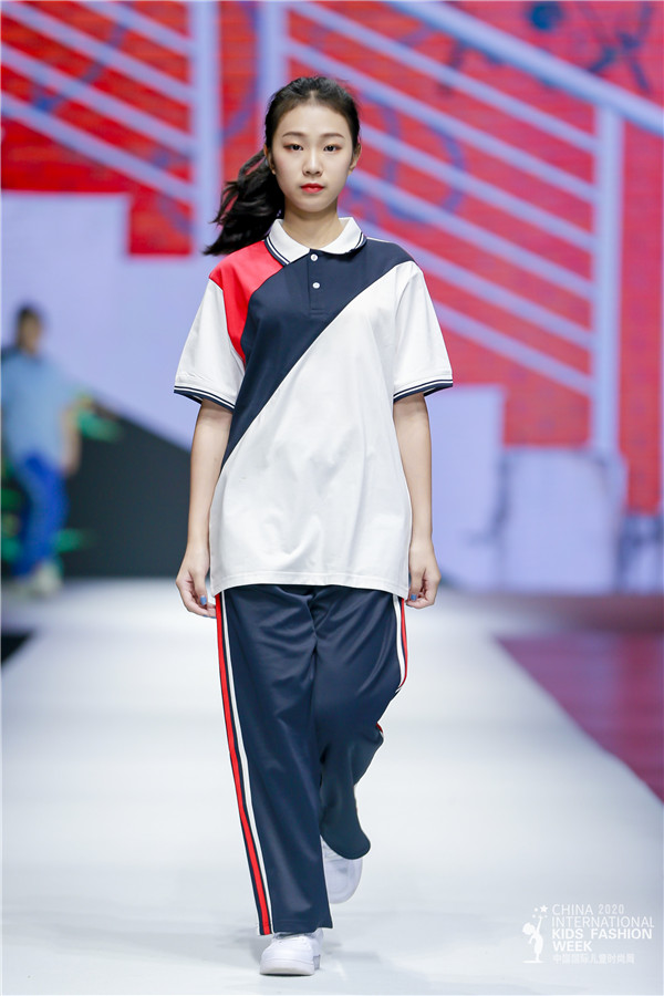 中国石狮 精彩演绎2020中国国际儿童时尚周 展示校服产业的新高度