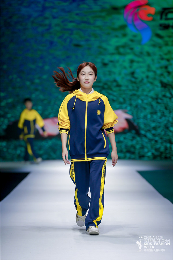 中国石狮 精彩演绎2020中国国际儿童时尚周 展示校服产业的新高度